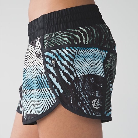 Hotty Hot Short Lululemon running shorts - Picture 1 of 3